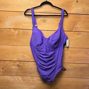 Terra & Sky Women' Plus 2X Sweetheart Neckline Cross-Back One-Piece Swim suit